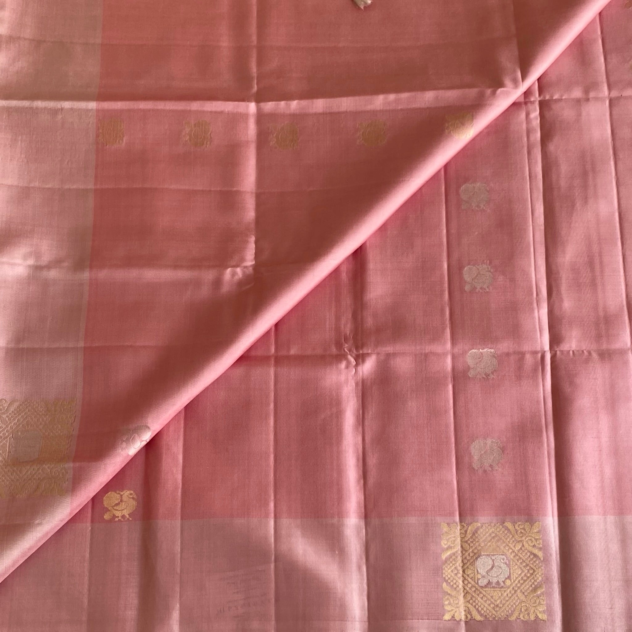 Dusty Rose Designer Pure Silk Saree With Soft Gold Pallu