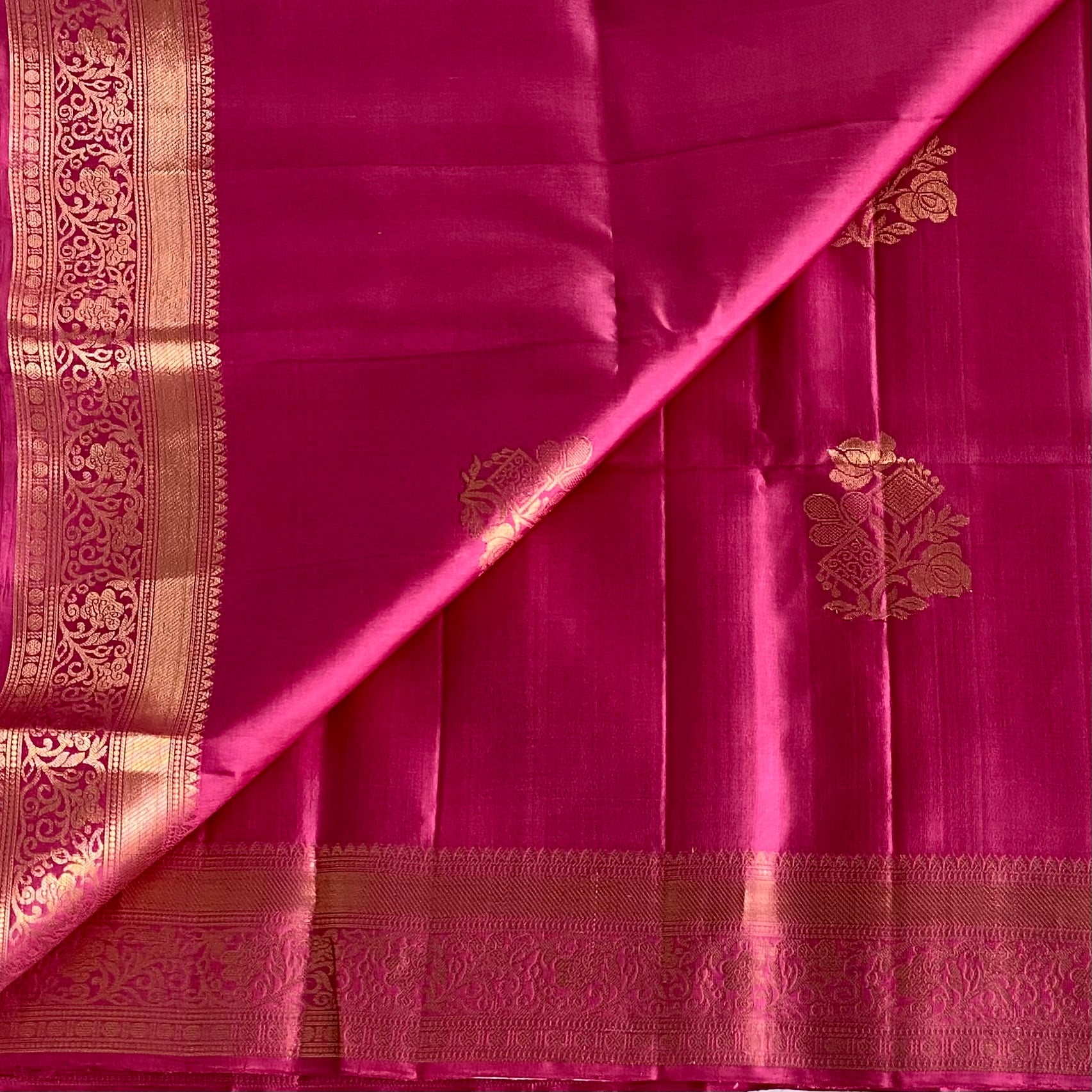Designer Pure Silk Rani Pink Saree With Antique Gold Pallu And Border