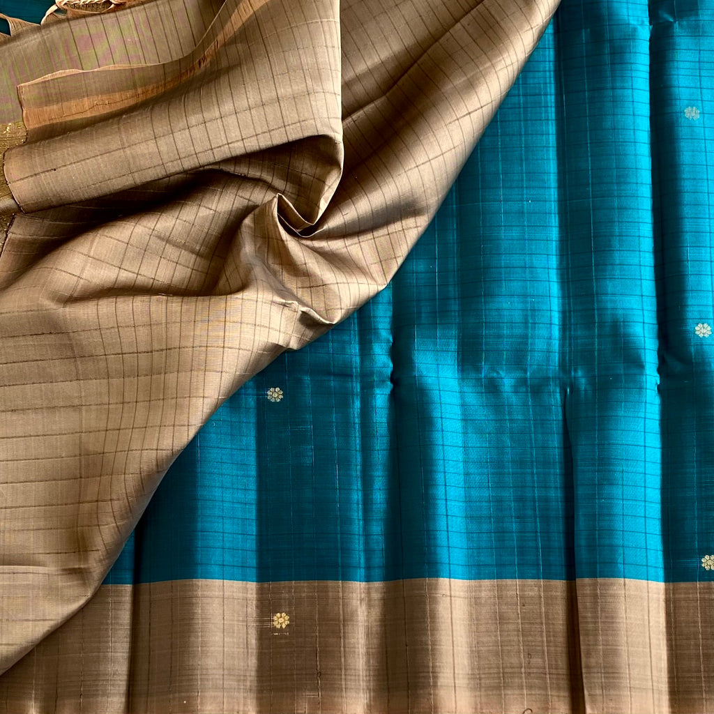 Teal Blue Designer Pure Silk Saree With Bronze Pallu