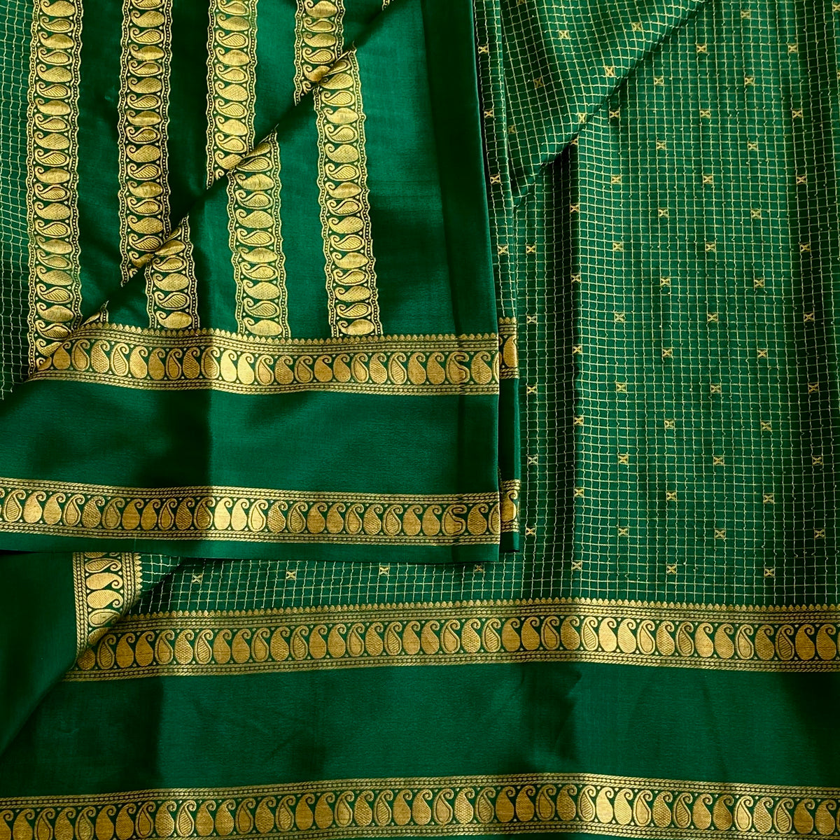 Emerald Green Mysore Crepe Silk Saree With Metallic Gold Paisley Border