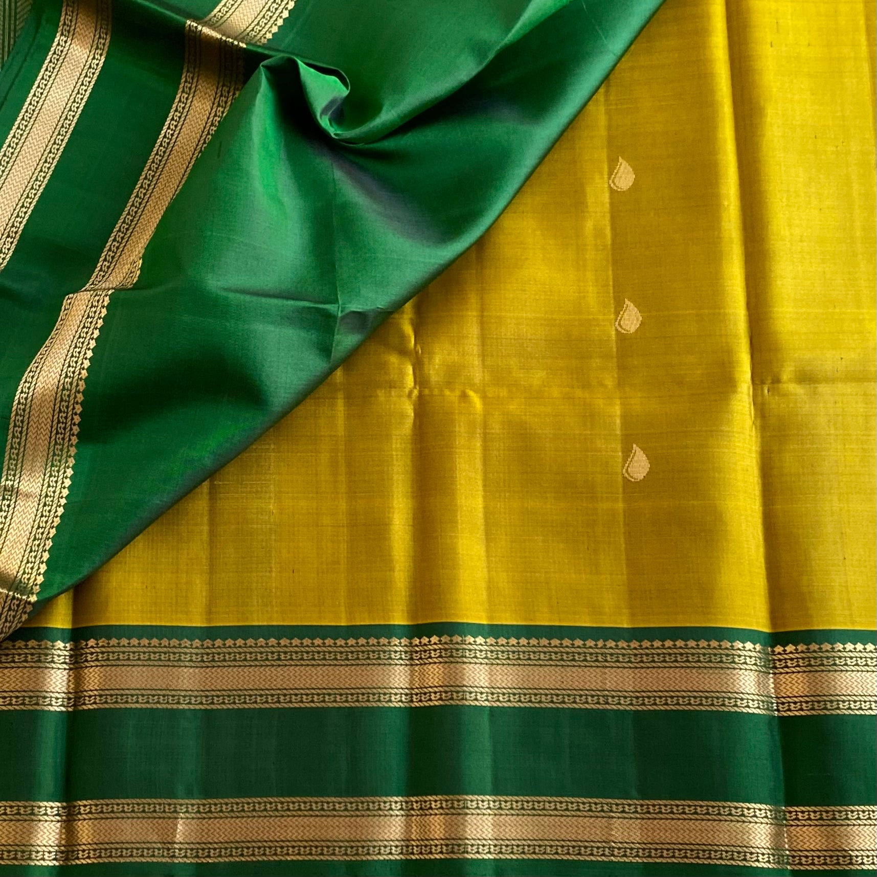 Mustard Yellow Designer Pure Silk Saree With Bottle Green Pallu