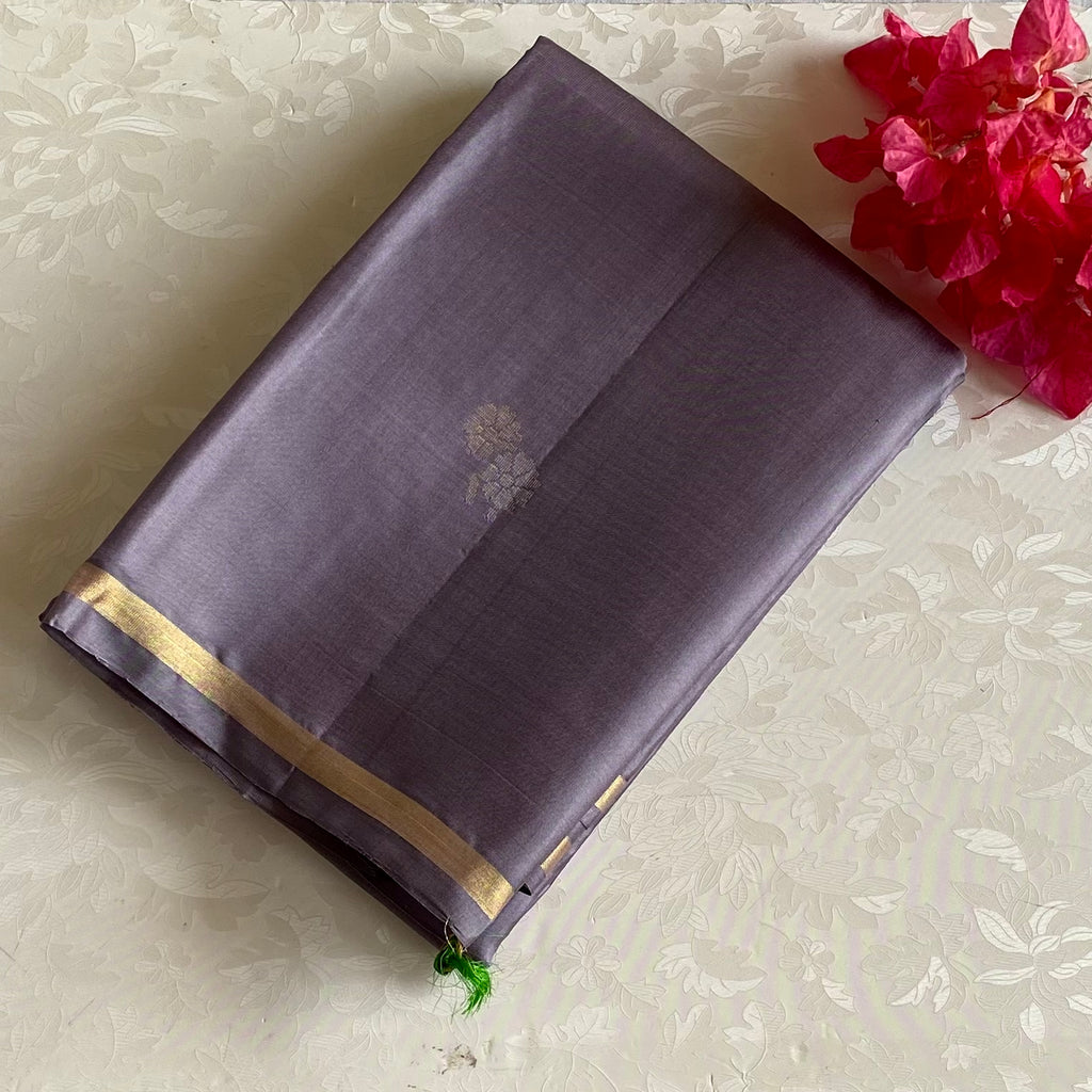Dusky Mauve Grey Designer Pure Silk Saree With Emerald Green Chevron Pallu