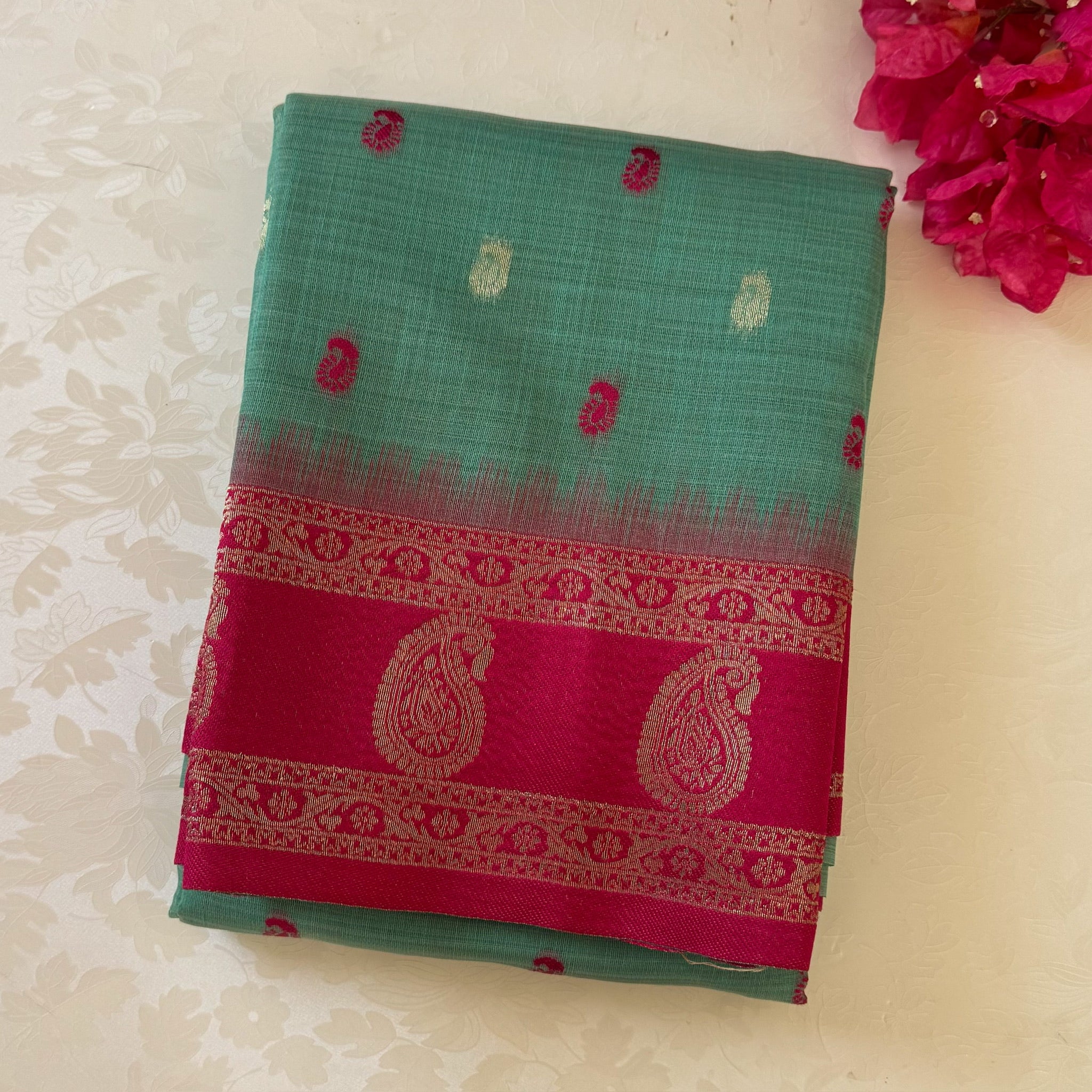 Magenta Sea Green Zari Paisley Silk Saree With Tassel Border