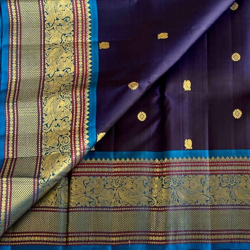 Midnight Navy Blue Kanjeevaram Pure Zari Silk Saree With Blue Pallu
