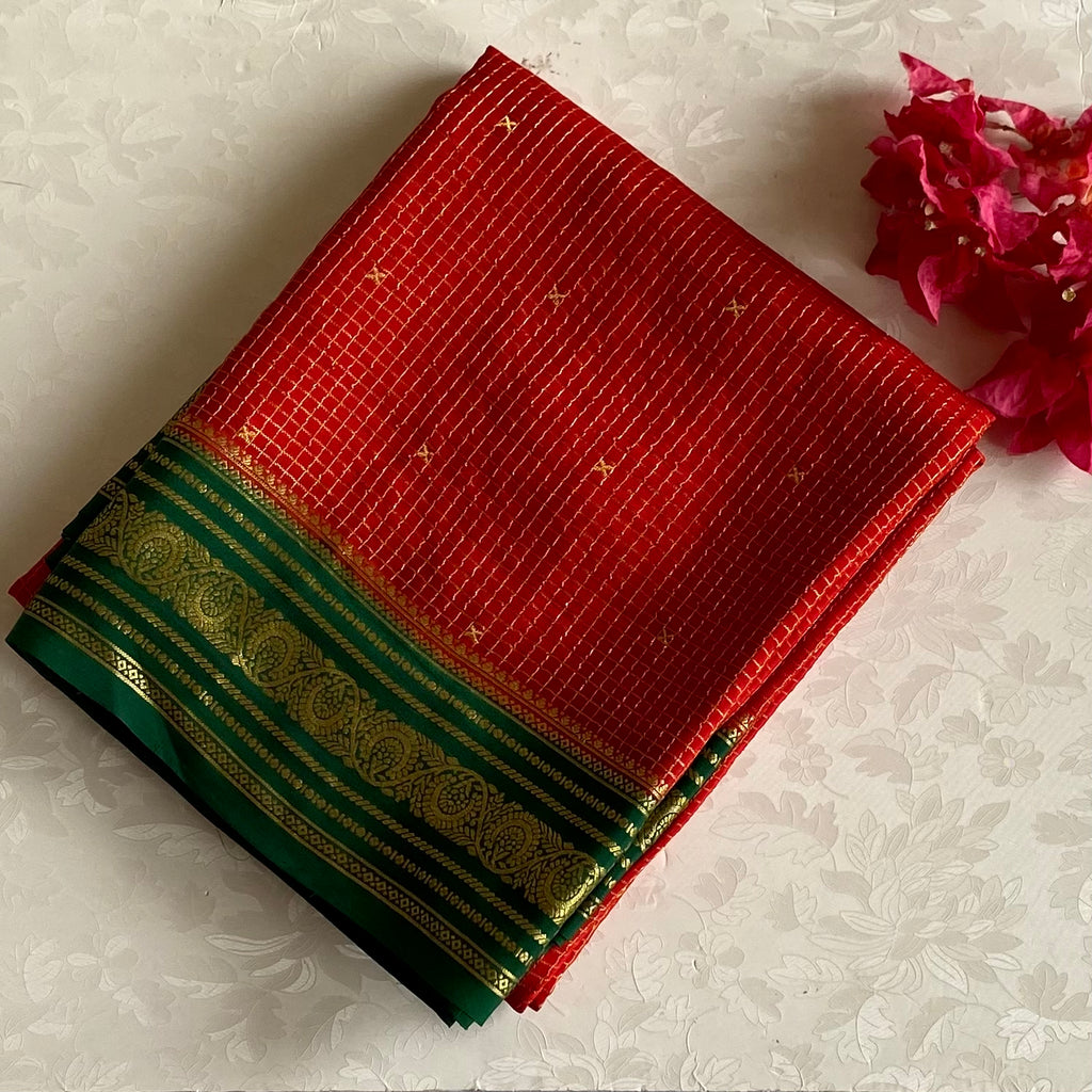 Scarlet Red Mysore Crepe Silk Saree With Emerald Green Pallu