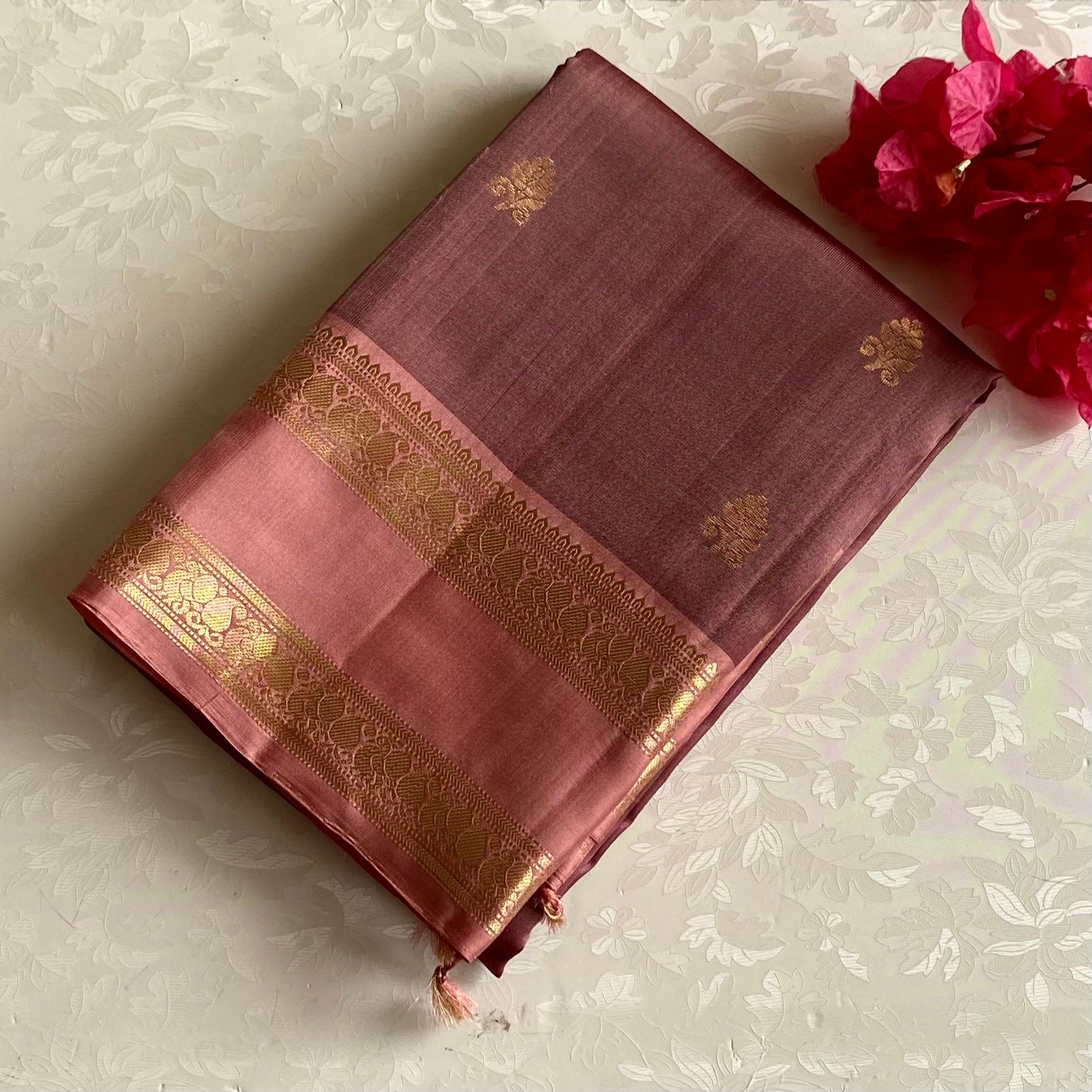 Rarest Metallic Bronze Designer Pure Silk Saree With Dusty Rose Zari Pallu