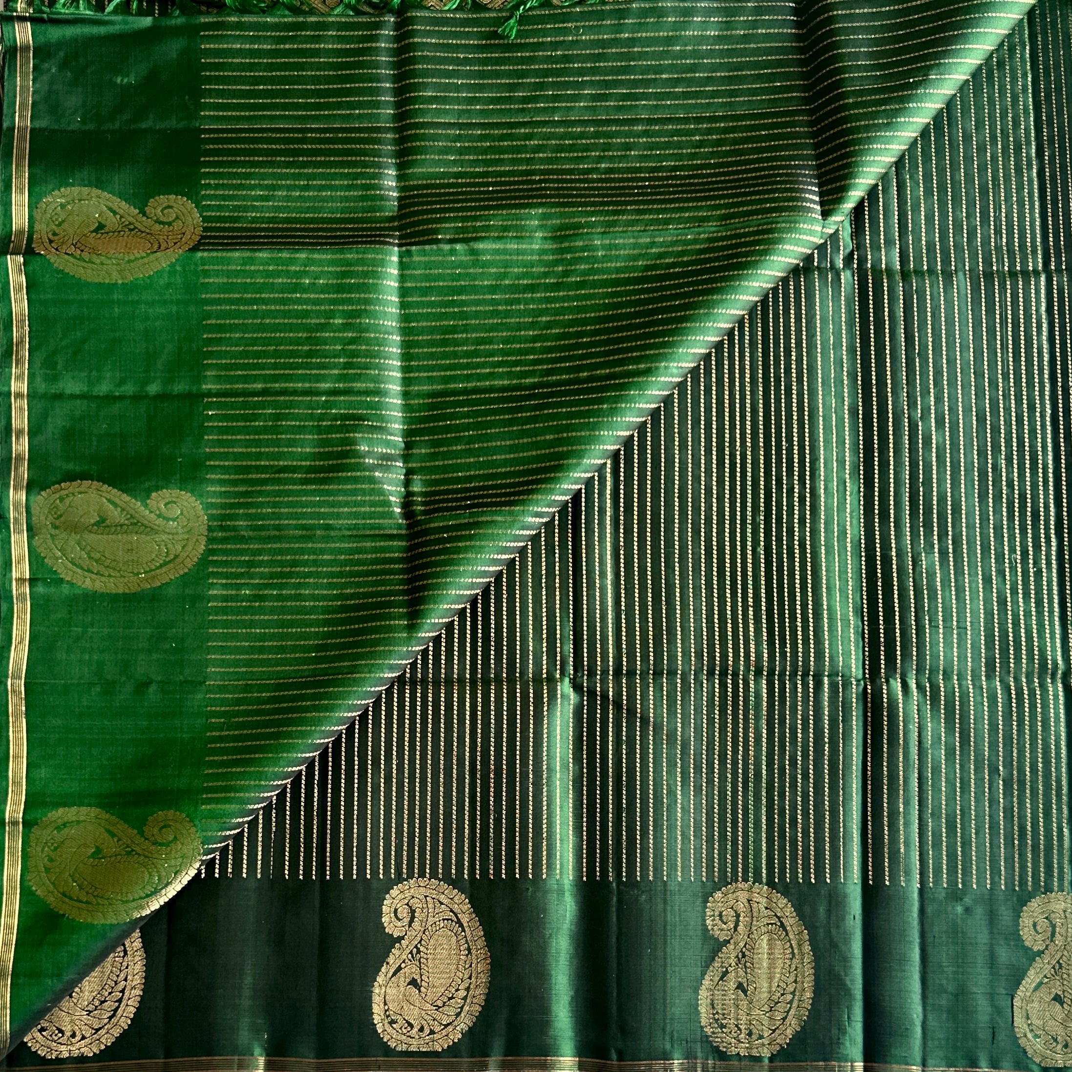 Magical Dual Shaded Emerald Green Designer Pure Silk with Zari Woven Stripes & Rich Pallu