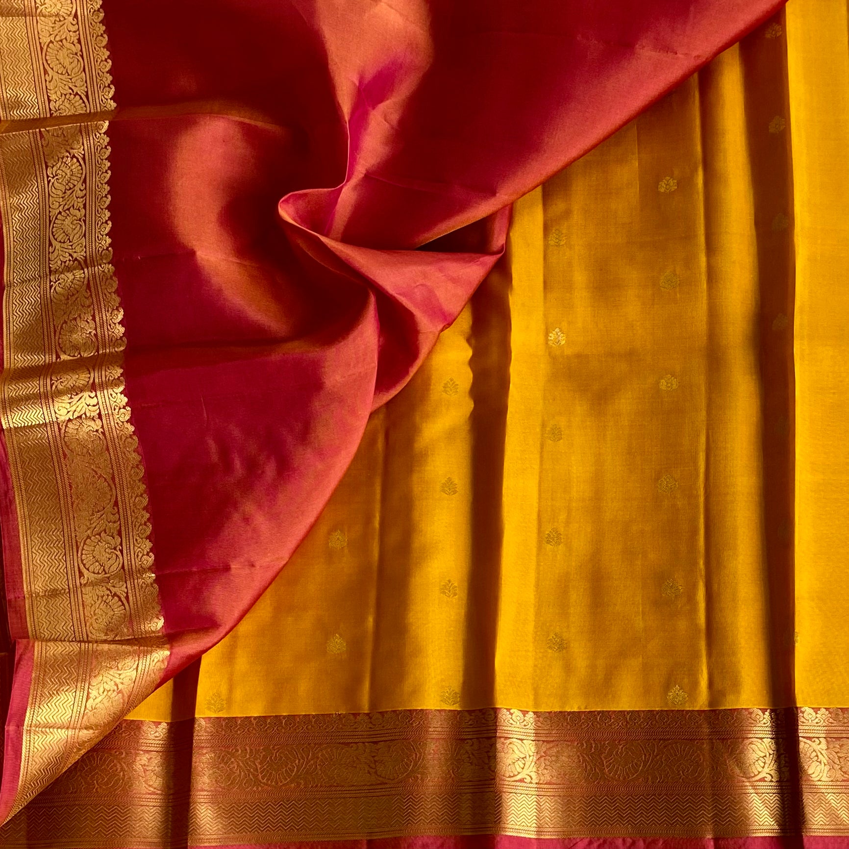 Mustard Yellow Designer Pure Silk Saree With Rani Pink Pallu