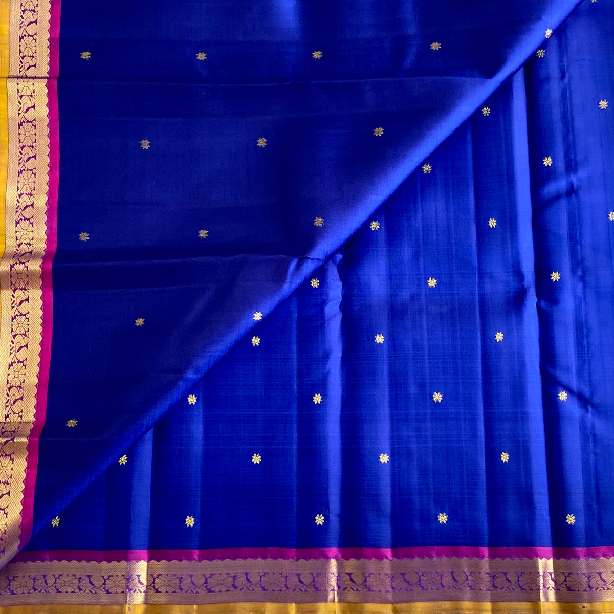 Royal Blue Kanjeevaram Pure Zari Silk Saree With Magenta Purple Pallu