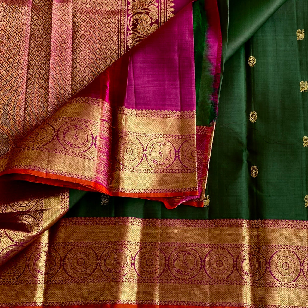 Bottle Green Kanjeevaram Pure Zari Silk Saree With Perfecf Magenta Pallu