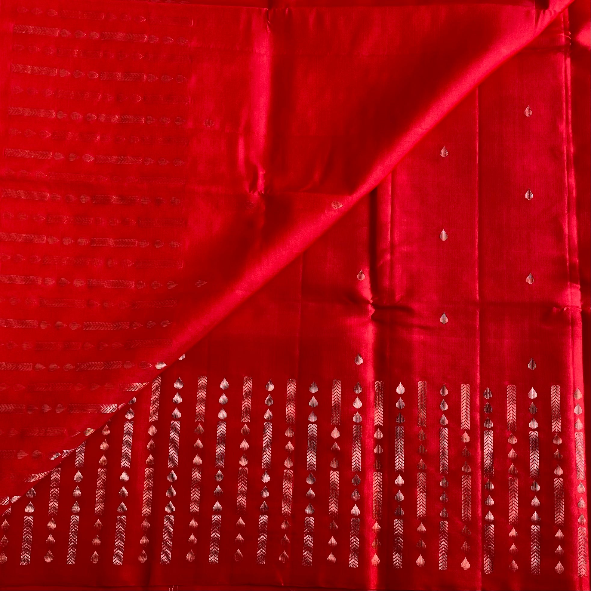 Scarlet Red Designer Pure Silk Saree With Metallic Gold Motifs