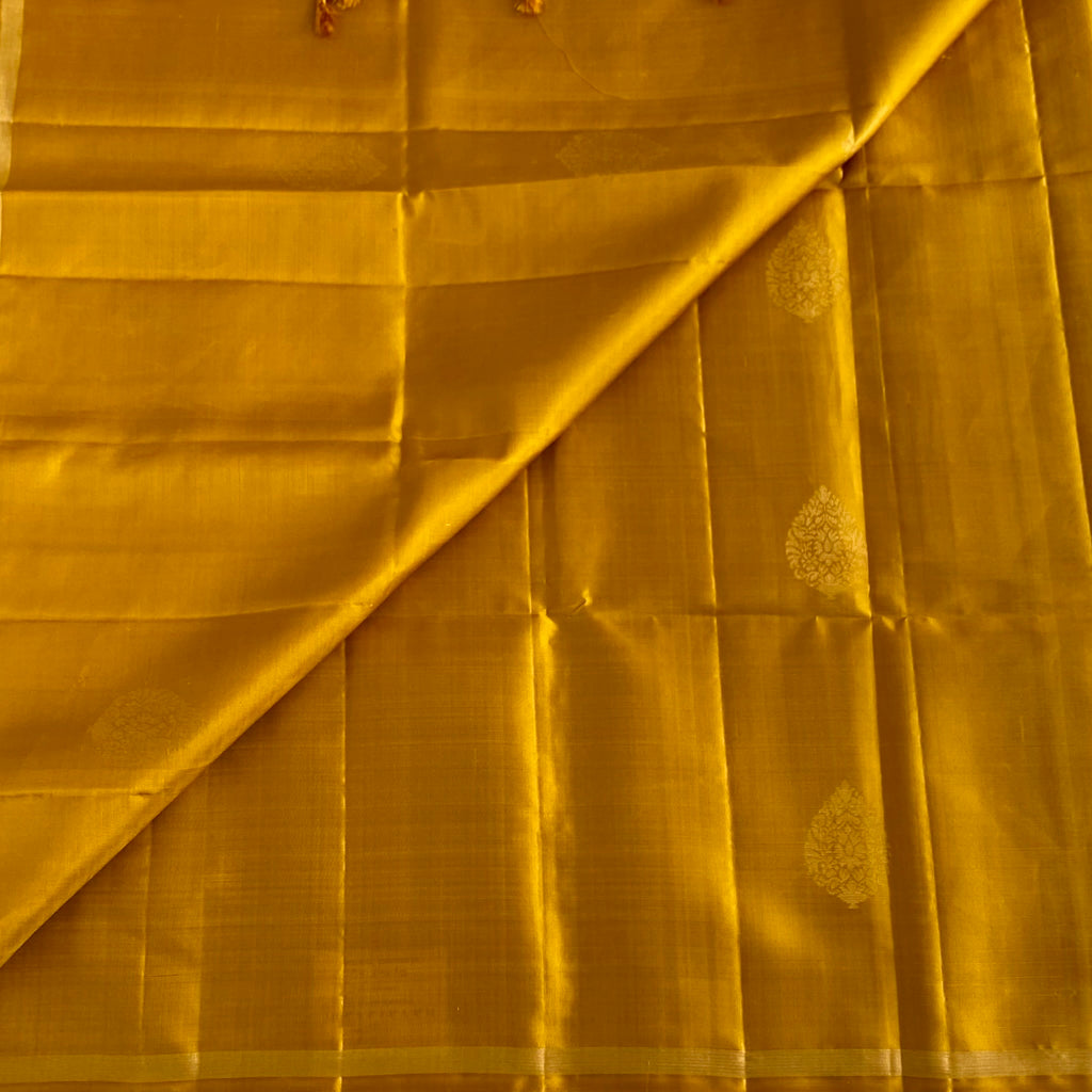 Mustard Yellow Designer Pure Silk With Antique Gold Pallu