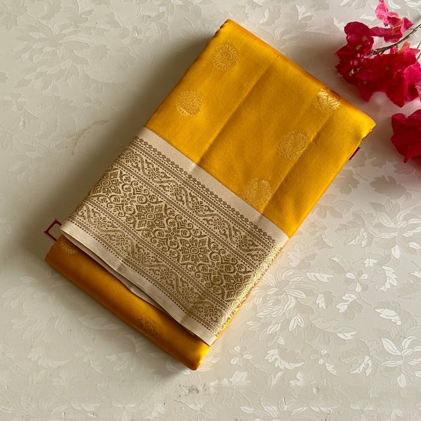 Golden Mustard Kanjeevaram Pure Silk With Champagne Beige Pallu