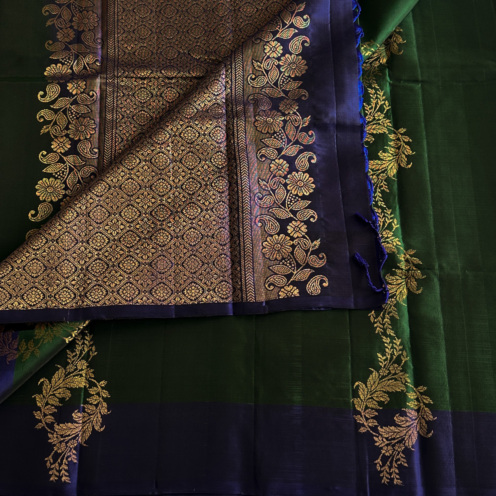 Emerald Green Woven Saree Royal Purple Pallu Antique Gold Zari