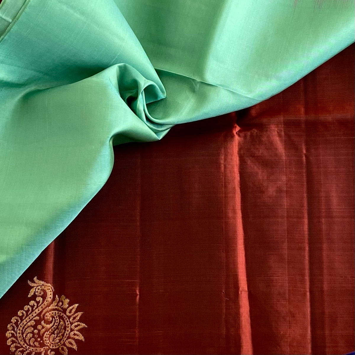 Deep Rust Maroon Designer Pure Silk Saree With Mint Green Pallu