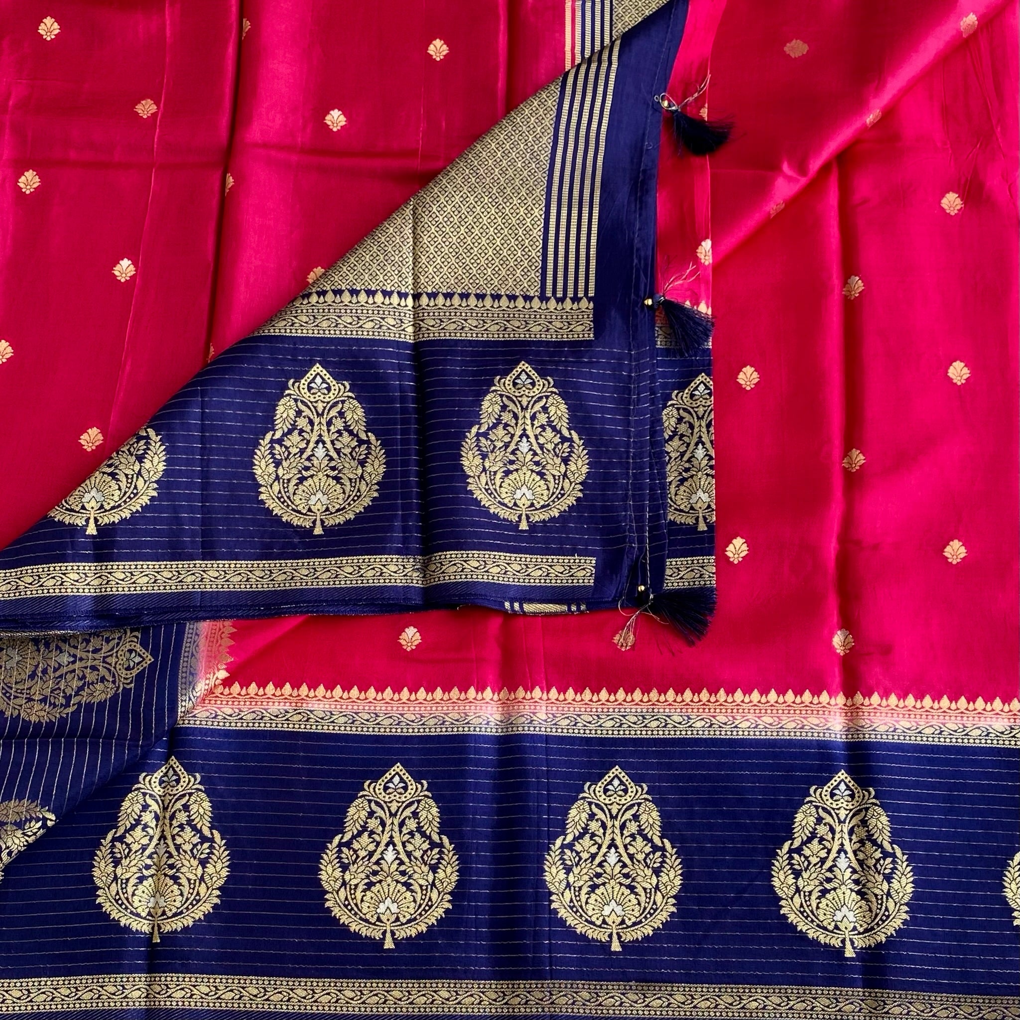 Rani Pink Soft Tussar Silk Saree With Navy Blue Pallu