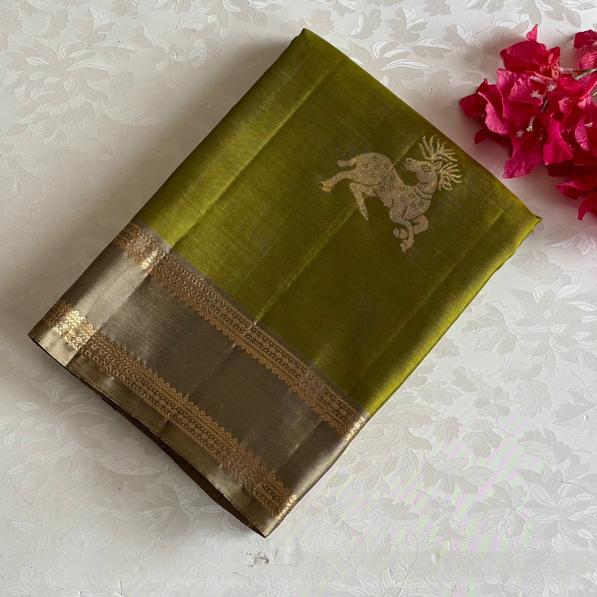 Rich Olive Green Designer Pure Silk Saree With Greyish Beige Pallu And Zari