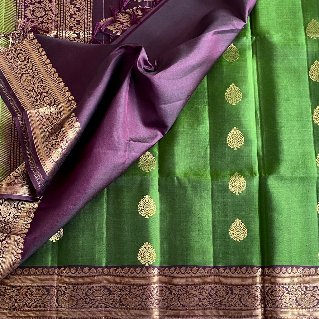 Emerald Green Designer Pure Silk Saree With Plum Purple Pallu