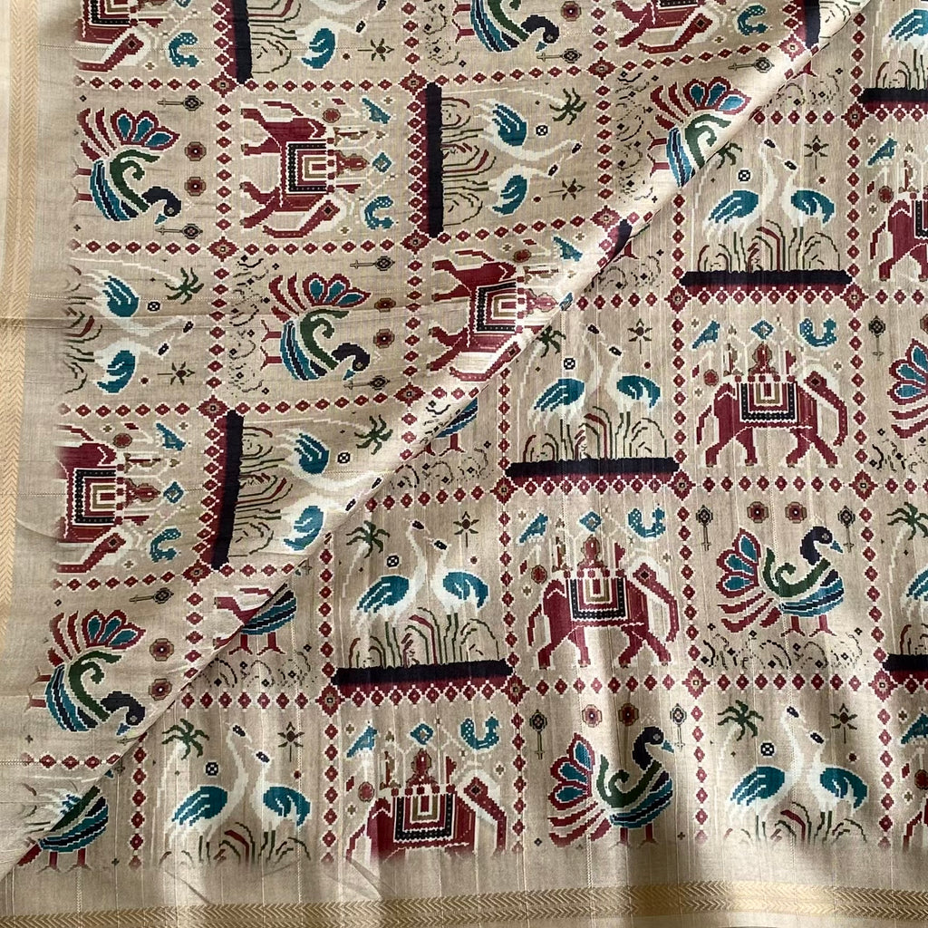 Champagne Beige Soft Tussar Silk Saree With Maroon Block Motifs