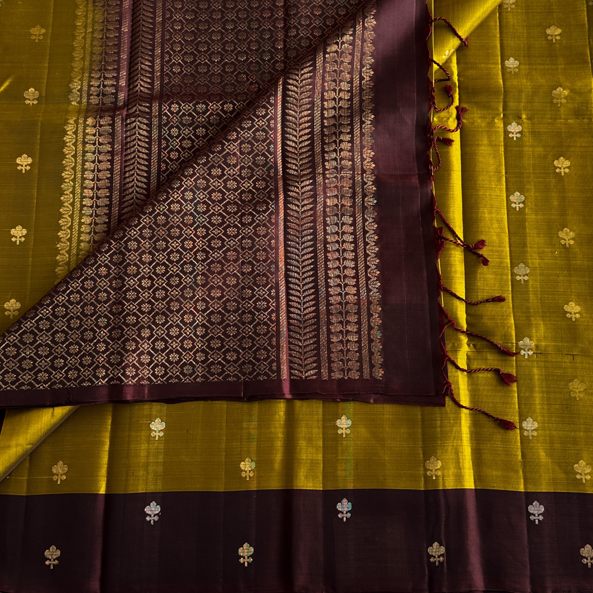 Maroon Mustard Silk Saree Gold Zari Woven Pallu Border Traditional