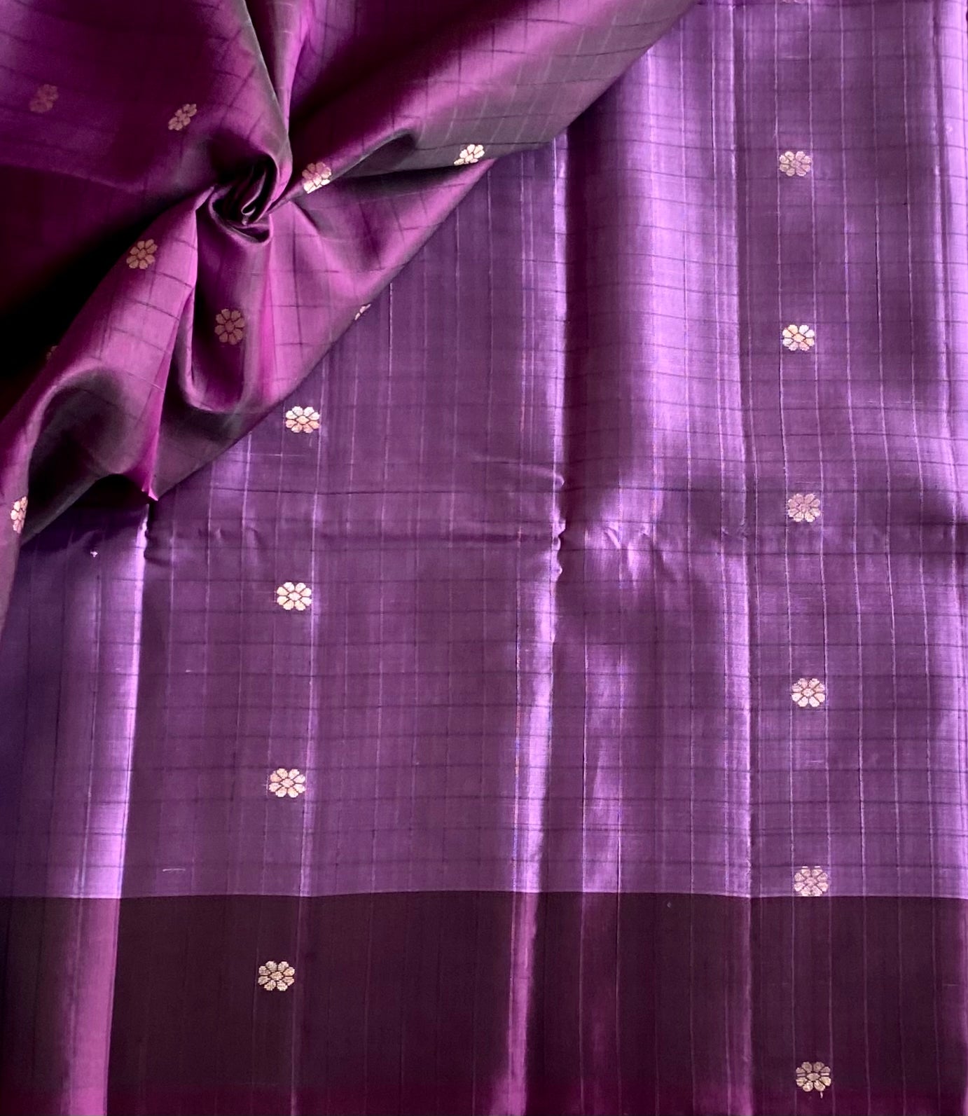 Orchid Purple Silk Saree Gold Zari Floral Brocade Border Traditional